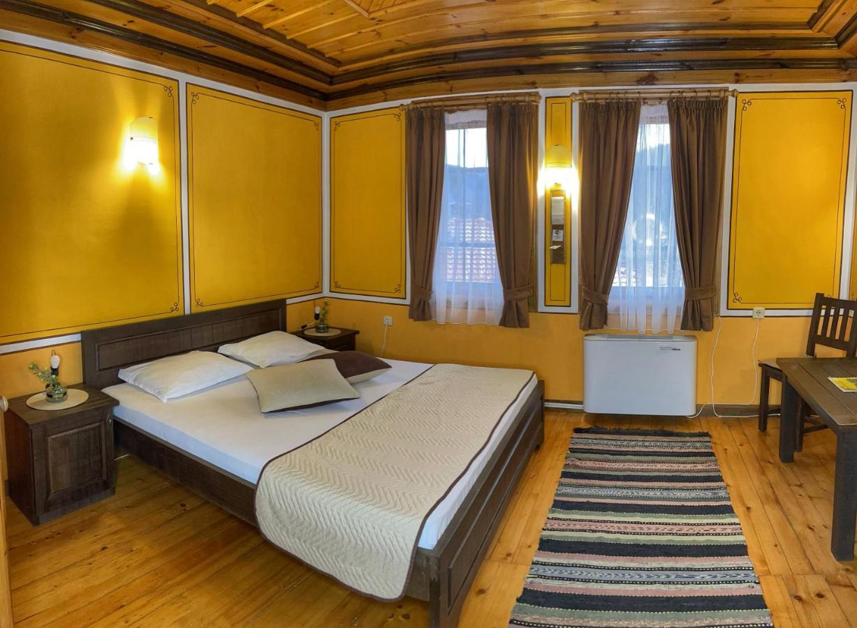 Guest Rooms Colorit Koprivstica Kültér fotó